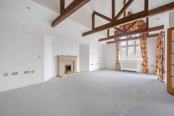 3 bedroom apartment to rent - Photo 1