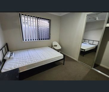 Your Dream Home in Deebing Heights is Ready! - Photo 3