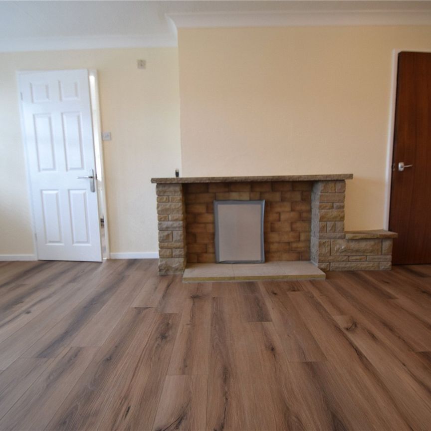 2 bed bungalow to rent in Thoresby Close, Bridlington, YO16 - Photo 1