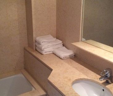 Ático de alquiler en Paseo del Mar, 46, Puerto de Sotogrande - La M... - Photo 2