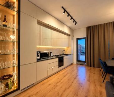 APARTAMENT TIP PENTHOUSE | 3 CAMERE + TERASA SPECTACULOASA DE 50 MP - Fotografie 2