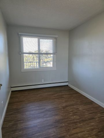 301, 6727-59 Ave, Red Deer, AB - Photo 5