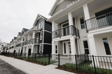 Cedarbrook Townhomes - Photo 2