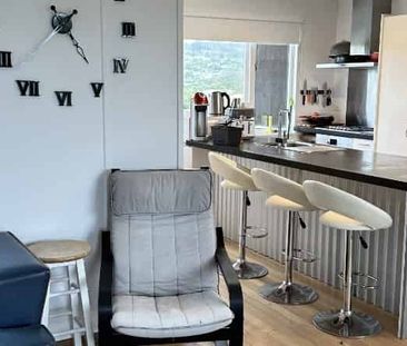 Large home close to beach - Photo 4