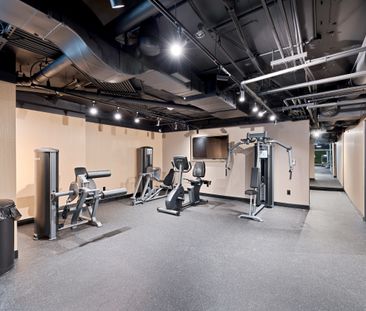 Flex Premium with Balcony - 201 Sherbourne - Photo 3