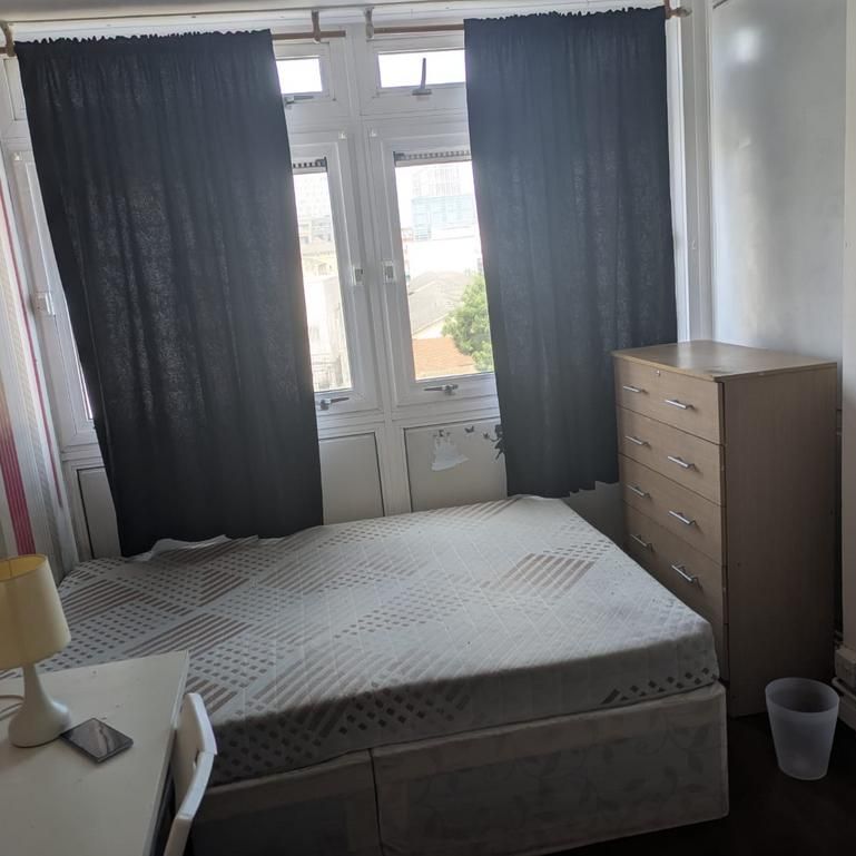 4 bedroom maisonette to rent - Photo 1