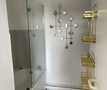 Location Appartement 2 pièces 31m² RENNES 35000 - Photo 2