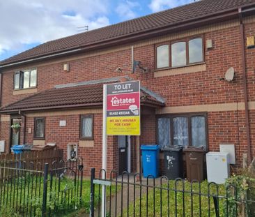 Firglades Court, Hull - Photo 1