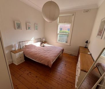 St Kilda East - Photo 4