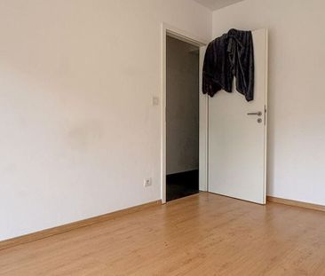 Appartement te huur in Cornesse voor € 790 met 2 slaapkamers - Photo 4