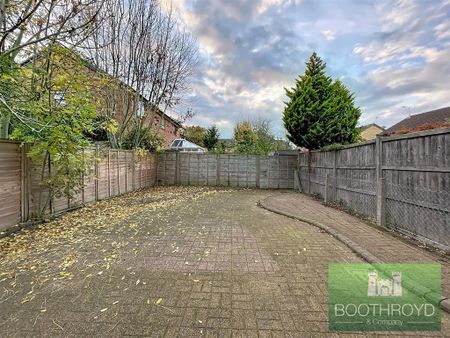 2 bedroom semi-detached house to rent - Photo 2