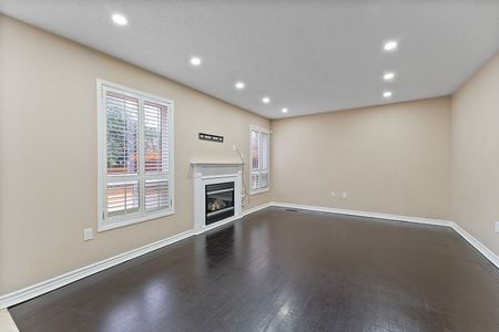 For Lease - 66 Armitage Crescent, Ajax, Ontario - Photo 3