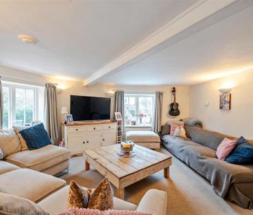 4 bedroom apartment to rent - Photo 6