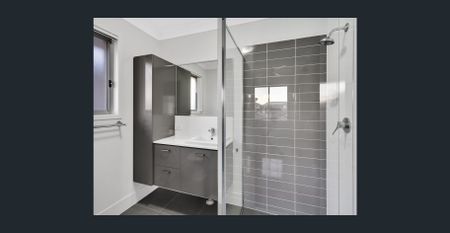 4 bedroom Modern Townhouse - Photo 5