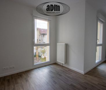 Location Studio neuf avec place de parking - Photo 4