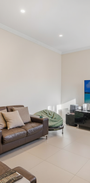 Three-Bedroom Granny Flat in a Peaceful Location! - Photo 1