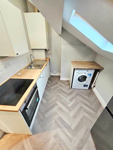 Dickenson Road, Manchester, M14 - Photo 4