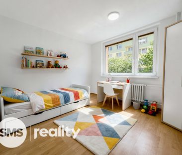 Pronájem bytu 3+1 78 m² - Fotografie 2