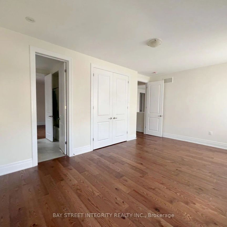 Detached Home For Lease | N9237784 - Photo 1