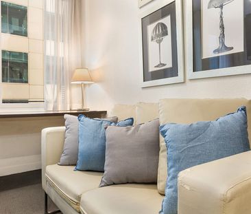 Fully Furnished Apartment in the Heart of the City - Photo 6