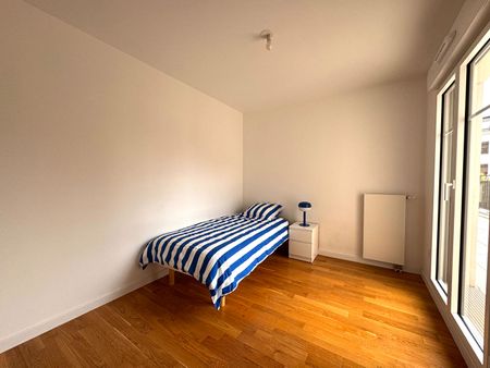 Location Appartement 3 pièces 64m² - Photo 3