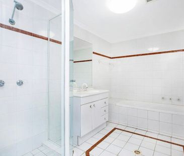 Burwood - Photo 1