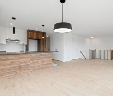 4 1/2 Dans Un Triplex Neuf - Photo 1