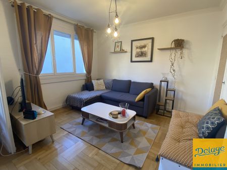 Appartement Type 2 de 52.76m², Proche Place des Carmes - Photo 2