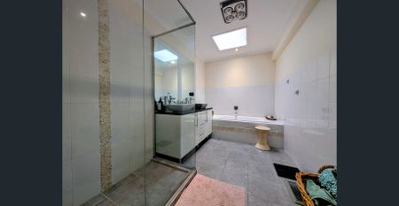 Welcome Home - Photo 3