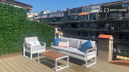 2 room luxury Apartment for rent in Madrid, Spain - Photo 4