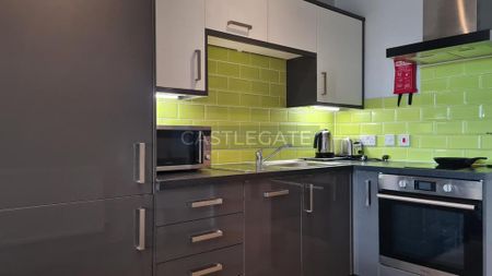 2 bedroom flat share to rent - Photo 4