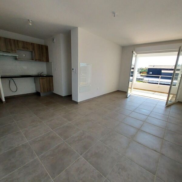 Location Appartement 3 pièces 61m² NOIRMOUTIER EN L ILE 85330 - Photo 1