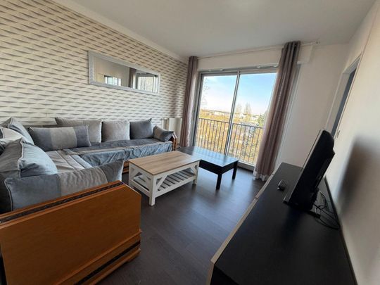 Location Appartement 2 pièces 30m² LORMONT 33310 - Photo 1
