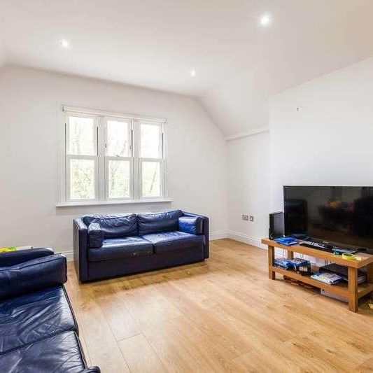 Kings Avenue, Clapham, SW4 - Photo 1