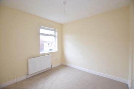 16 Dunraven Parade, Belfast, BT5 6BT - Photo 2