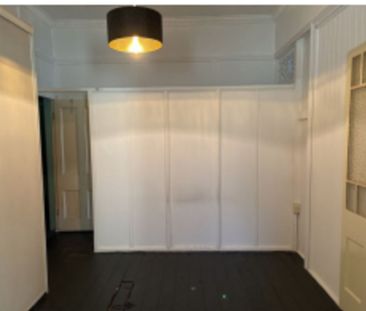 Cosy 1 Bedroom Unit in a Great Location! - Photo 1