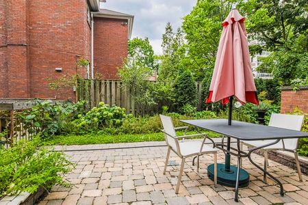 For Lease - 28 Admiral Road Unit# Th3, Toronto, Ontario - Photo 5