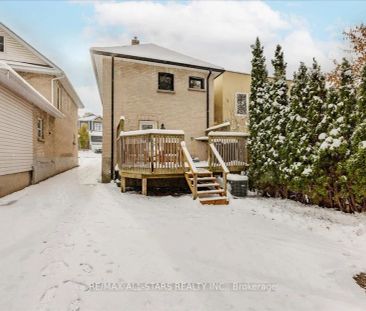 387 Ontario Street #Main Floor - Photo 6