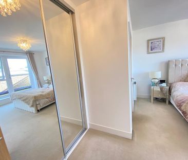 2 bedroom apartment to rent - Photo 2