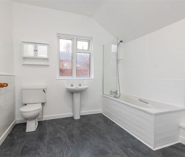 2 bed House - Mid Terrace To Let - Photo 6