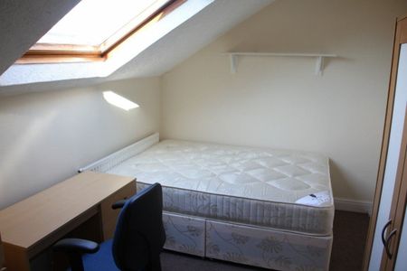 5 Bed - 5 Beechwood View, Burley, Leeds - LS4 2LP - Student - Photo 3