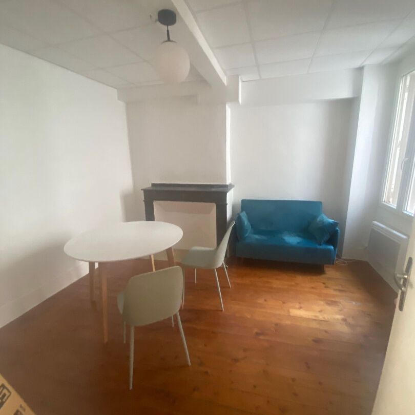 Location Appartement 2 pièces 52m² - Photo 1