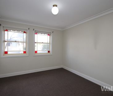 PLEASE DO NOT ATTEND THE PROPERTY BOOK YOUR ONLINE VIDEO TOUR – SEE... - Photo 6