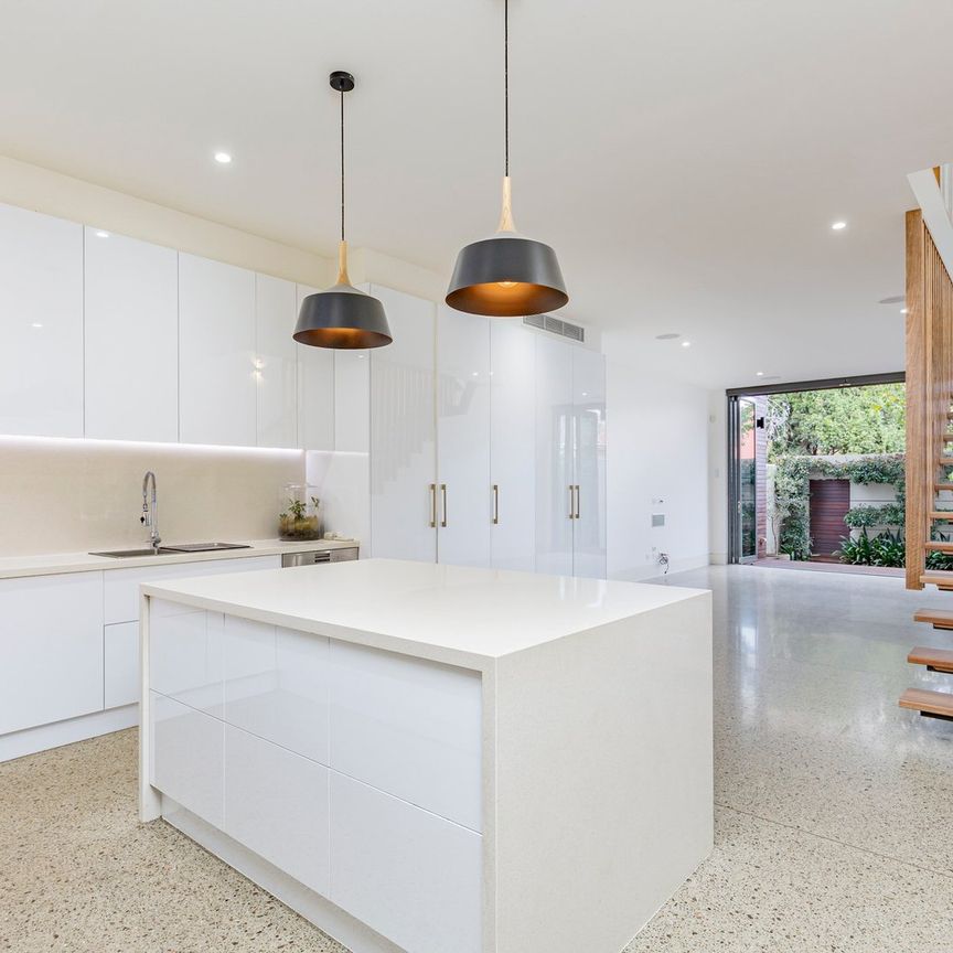 415 Napier Street, Fitzroy VIC 3065 - Photo 1