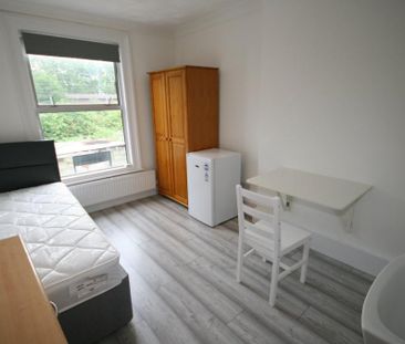 House share to rent - Photo 5