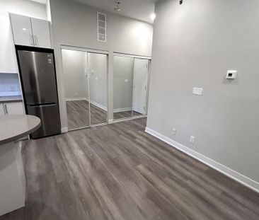 For Lease - 728 Queen Street Unit# 5, Toronto, Ontario - Photo 1