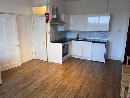 Studio to rent - Photo 4