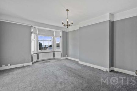 Wilberforce Road, Sandgate, CT20 - Photo 2