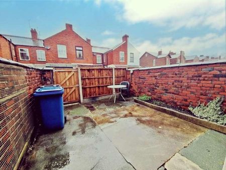Henry Street, Prestwich, M25 - Photo 2