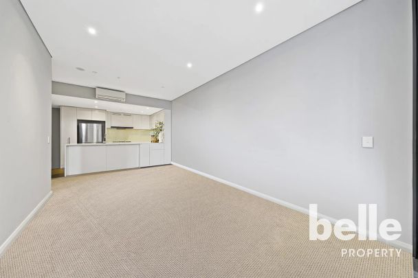 Unit 805/5 Wentworth Place, - Photo 1